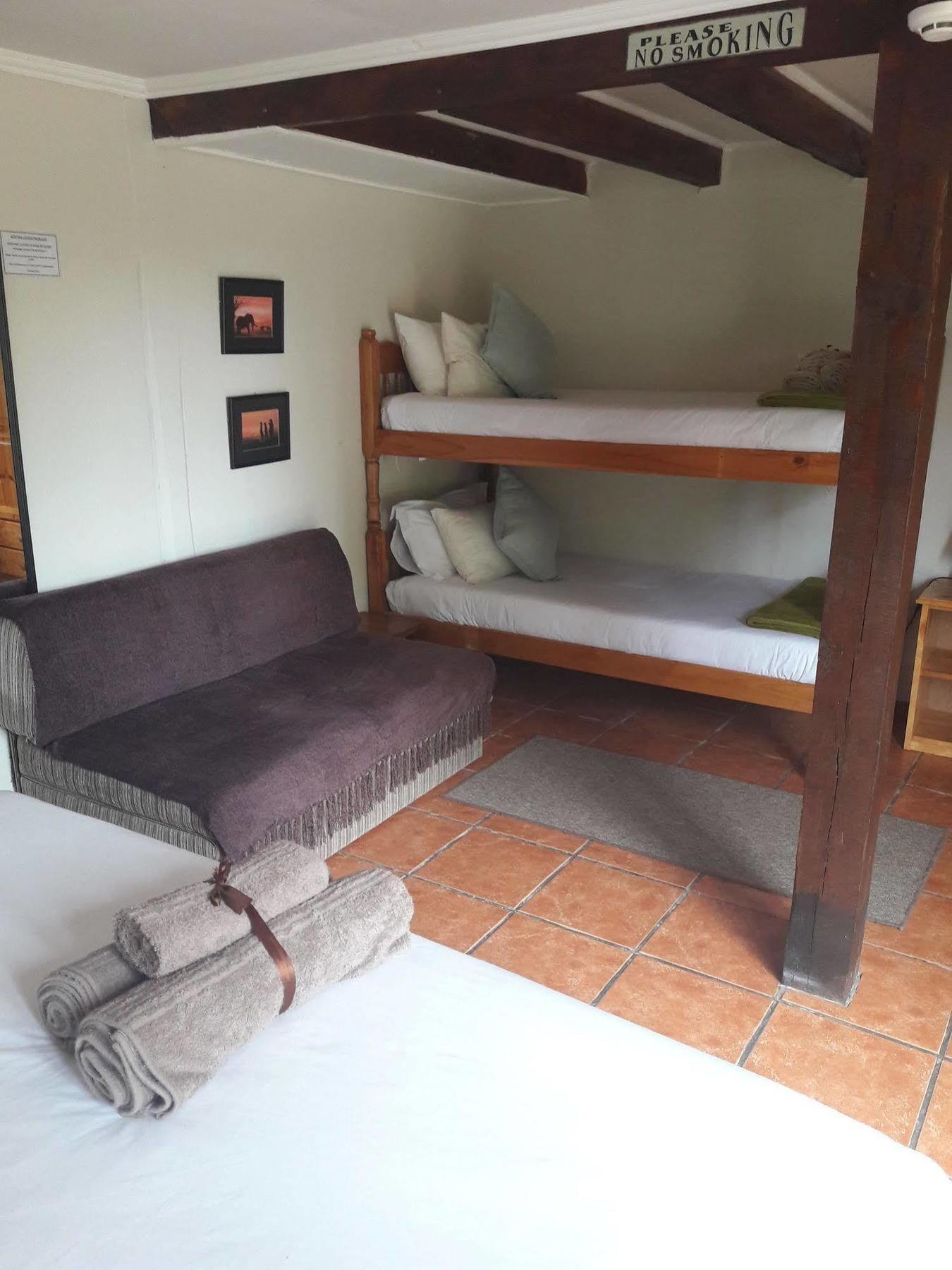 The Village Lodge Stormsrivier Extérieur photo
